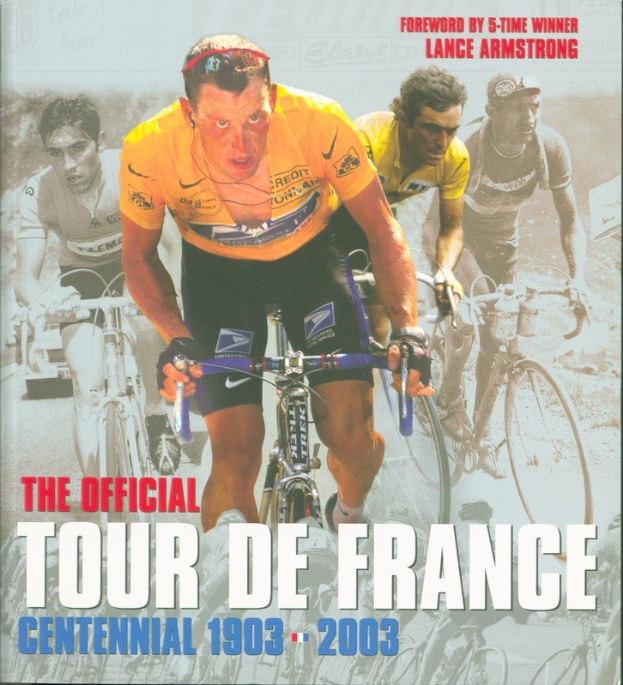 Offizielles Tour-de-France-Jubiläumsplakat (1903–2003) mit einer Gruppe von Radfahrern und Textdetails zum Ereignis.