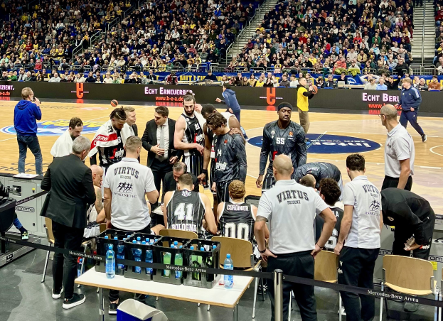 Bayern Basketballer und Alba Berlin kämpfen um den Meisterschaftstitel